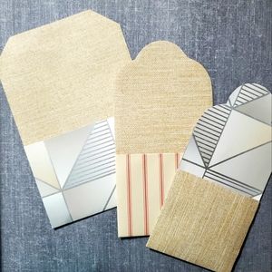 😀 HANDCRAFTED set of 3 wallpaper pockets tan cream color